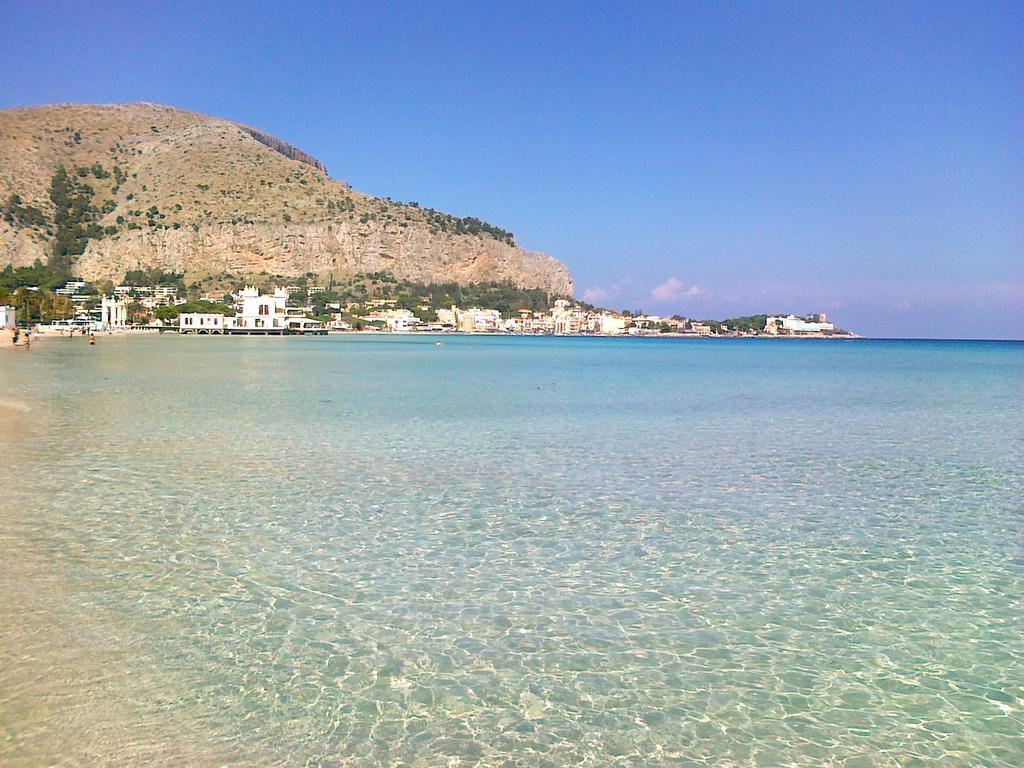 Willa Antigone Holiday House Mondello Pokój zdjęcie